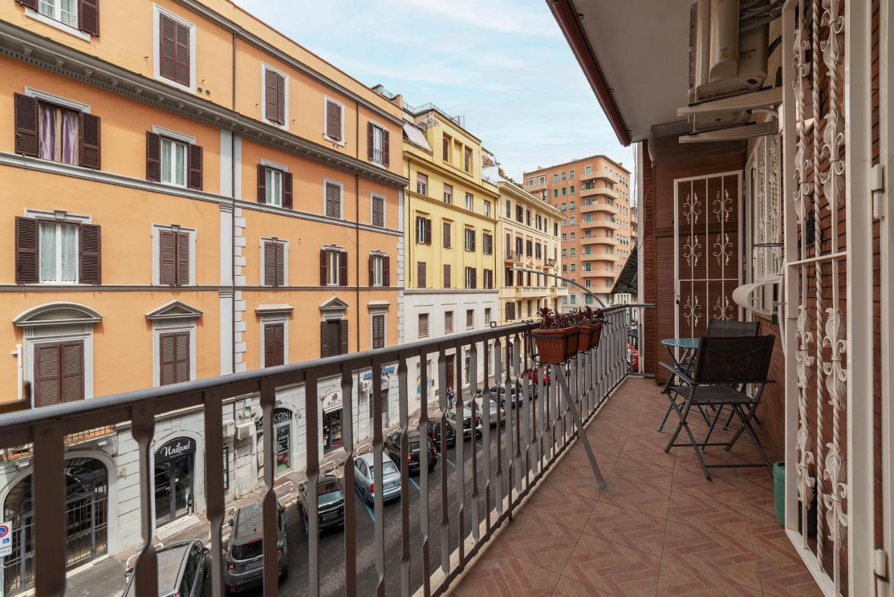 Piazza Re Di Roma Comfy Apartment エクステリア 写真